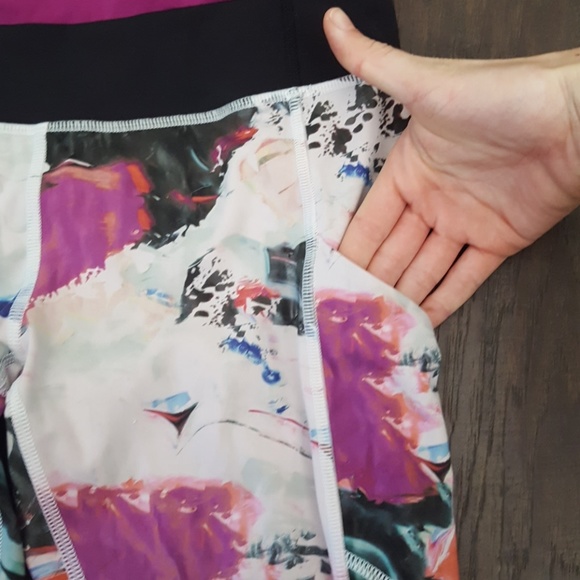 Lululemon Pigment Wave Speed Tights - Picture 2 of 4